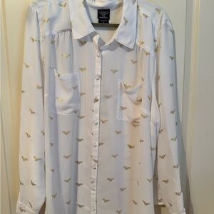 Torrid White Blouse with Gold Wonder Woman Logo print